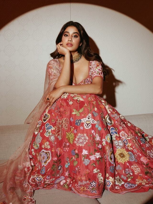 Janhvi Kapoor’s Love For Florals